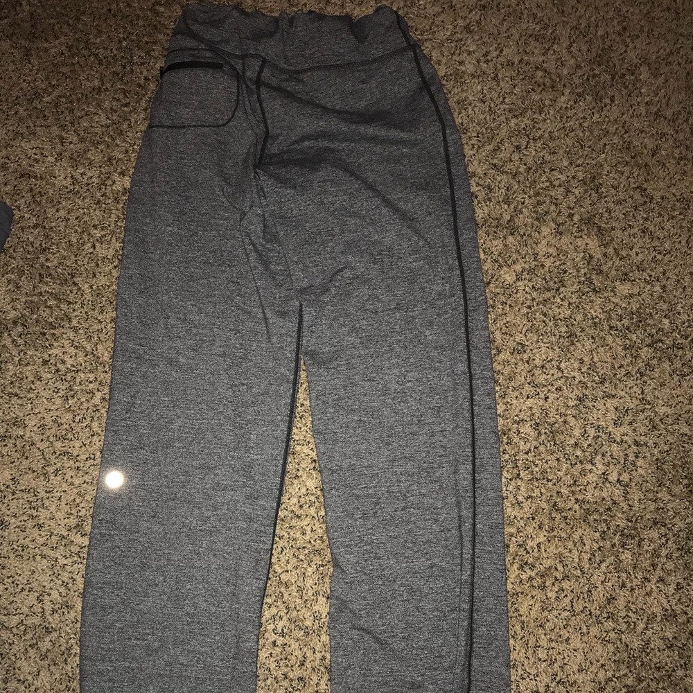 grey/black lulu lemon joggers